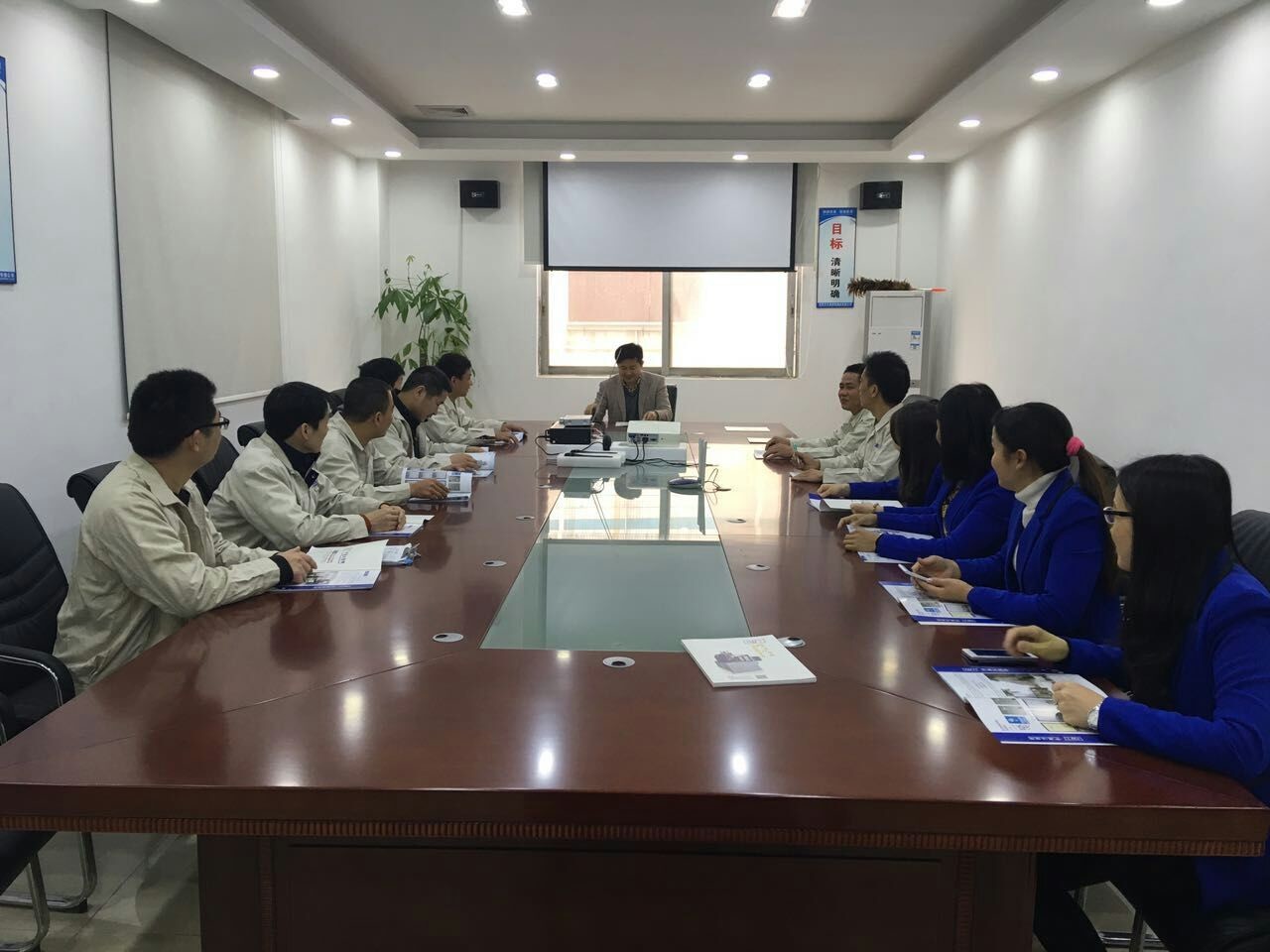 Chine Dongguan Jintong Plastic Machinery Co., Ltd. Profil de la société