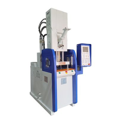 Machine de moulage par injection verticale en plastique de 30 tonnes 6,7 kW avec force d'éjection 13 KN Faible entretien