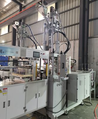 176 Cm3 Volume théorique de tir Fil dentaire Verticale Machine de moulage par injection de plastique 55T 12kW