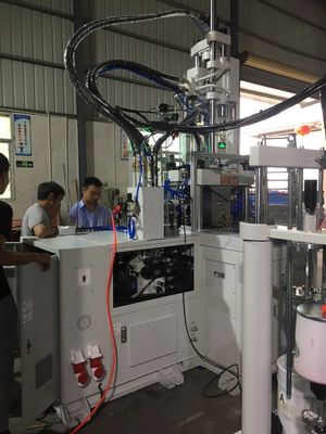 Machine de moulage par injection LSR 85T à double glissement Machine de moulage par injection à navette 21,6 kW