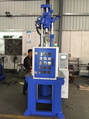 Machine de moulage par injection verticale hydraulique 55T avec 2 tables de travail