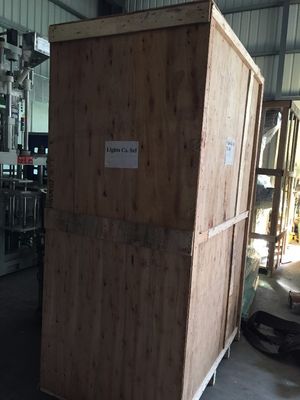 Machine de moulage par injection de haute précision de 15 tonnes verticale pour connecteur USB/MICRO