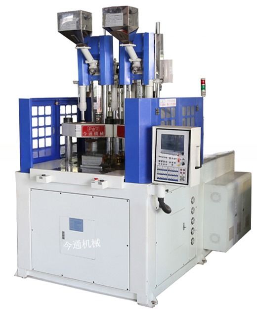 Machine de moulage par injection de plastique verticale à double couleur PP JTT-550 2V-3R