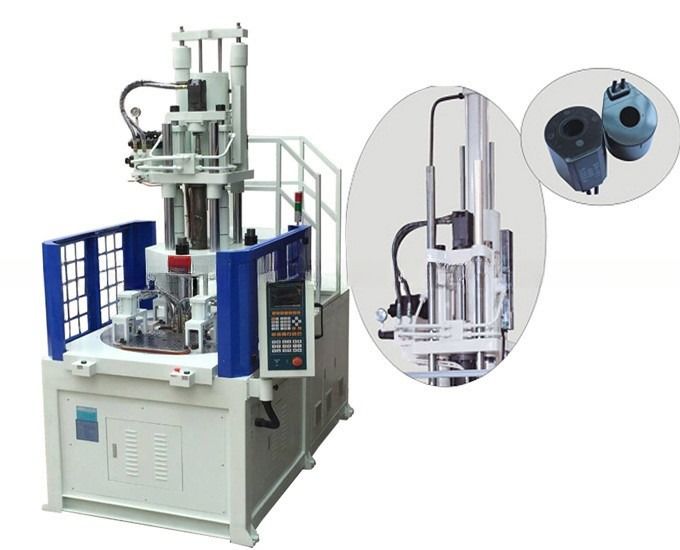 1 Ejecteur Hydraulique BMC Machine de moulage par injection Verticale JTT-550 Pour la production de précision